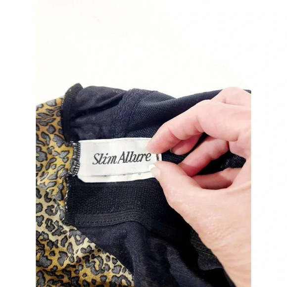 Slim Allure Womens Vintage Lepord Print/Sheer Swimsuit Size 18W Black - Picture 4 of 6